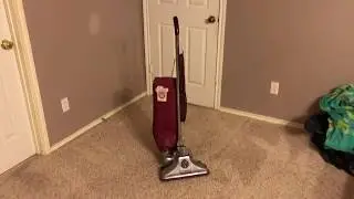 Royal Classic Edition 4000 Metal Upright Vacuum