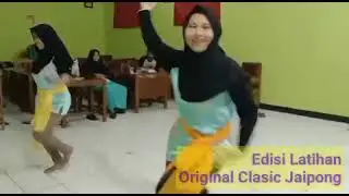 Tari Daun Pulus Keser Bojong PGRI PATIMUAN