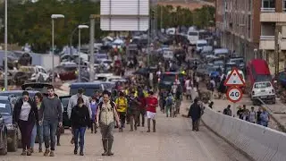 Spanish volunteers leave flood-hit areas as anger simmers over government response