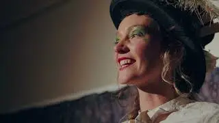 Spectacle Une histoire de Mille-feuilles (version senior) Cie la famille P&eacute;nichilline