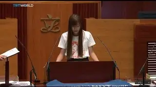 Hong Kong Democracy: Umbrella Movement leaders sworn in as lawmakers