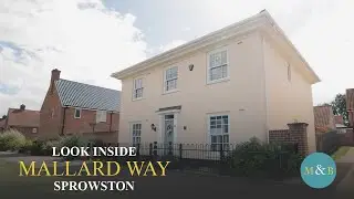 Bubbling Joy: A Four-Bed Family Haven with the Added Delight of a Hot Tub 🏠🛁