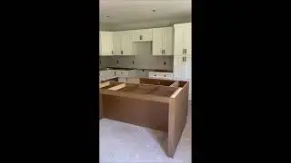Custom Cabinets Nashville TN | Holmans Cabinets | Island Install