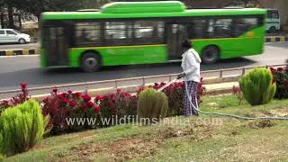 High-rise buildings, non-top traffic at Ring Road, Delhi | NDMC maintenance work underway