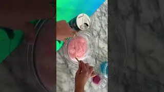 The lest the PINK dish soap slime ?!