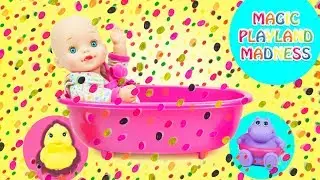 Fun Baby Doll Bath - Surprise Jelly Beans. Colors, Toys, and Bubbles