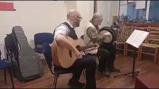irish guitar and bodhr&aacute;n