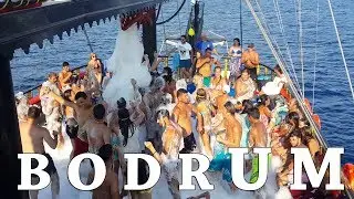 BODRUM Tekne Turu ve K&ouml;p&uuml;k Partisi & M&uuml;kemmel Bir Atlayış