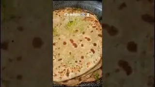 Matar ke parathe 🫓 #song #food #trending #shorts #matar #paratha #love #winter #bengali #ytshorts