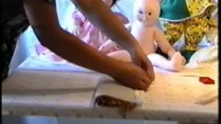 Parrucche per bambole fatte con la lana