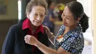 Assisted Living Community Checklist | seniorcarehelper.com