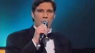 PENTTI HIETANEN - Niin paljon kuuluu rakkauteen. Sov. Jari Puhakka (Vuoden suomalainen, MTV3 1998)