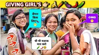 Making Girls Smile prank 😁 // Girls reaction 🤭 // Graduate londa