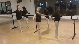 Grade 3 Plies IDTA  Ballet School in Enfield North London