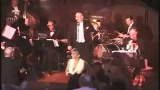 RICHARD HALPERN Sings 