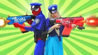 Spiderman nerf gun war Joker Harley Quinn nerf war Superheroes in Real Life