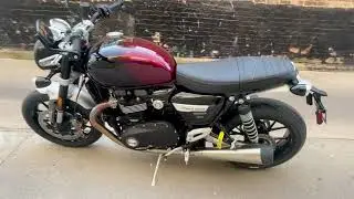 2024 Triumph Speed Twin 1200 Stealth Edition