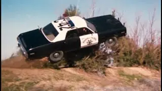 Bonnie flips, rolls & crashes '73 Dodge Polara
