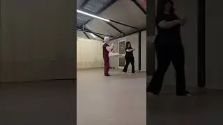 LO SPECCHIO - Esercizio Teatrale