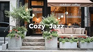 Soft Jazz Cafe Relaxation | Smooth Instrumental for Focus