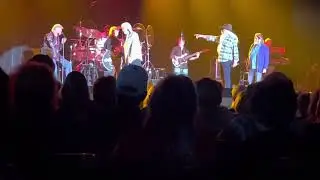 Oak Ridge Boys &ldquo;Louisiana Red Dirt Highway&rdquo;