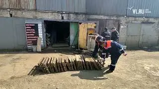 VL.ru - 36 похищенных во Владивостоке ливневых решёток нашли в пункте приёма на Котельникова