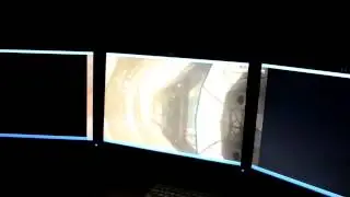 3DMark (2013) running on 3-display Eyefinity system