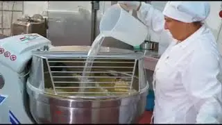 From small farm in Italy to the Gourmet shops  in the USA. Top Quality.