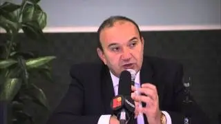 Araqelutyun / Press Conference with Levon Mkrtchyan