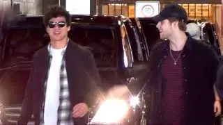5SOS ARRIVE AT SYDNEY AIRPORT