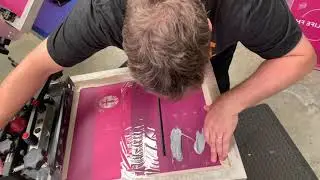Screen Printing Tips 'n Traps - Narration of a 5 colour wet on wet print setup