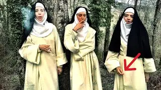 3 Sisters Aur Ek Naukar Ki Ajib Kahani ( The Little Hours 2017 Movie Explained in Hindi/Urdu ) 