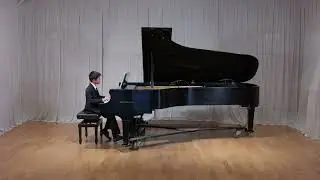 Jerry Liu Performs Sonatina No2 op.36 in G Major by M. Clementi