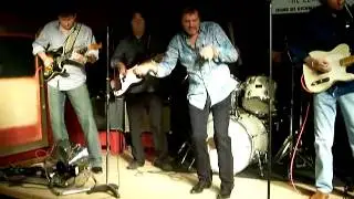 Hoochie Coochie Man by Ex Birds Singer Ali MacKenzie