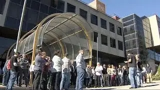 Spanish workers fight decision to shut regional TV station