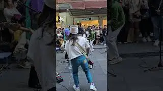 Ben&Ben Busking &ldquo;Pagtigin&rdquo; Live in Sydney! - October 2023