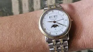 Comparing neovintage bargains!