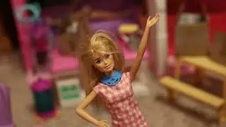 Barbie Garage Sale Fun!