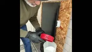 Icemelt/salt dispenser hack