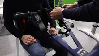 Verticalizzatore elettrico per sollevare in piedi persone anziane o disabili