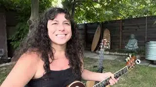 Karen Paige Garfinkle , aka, Kare Bear, performs Lucy in the Sky with Diamonds by The Beatles 🌈✨