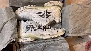 Обзор Balenciaga Runner