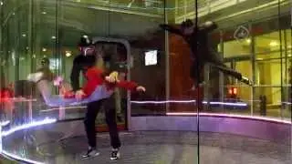 Adrenalin ve větrném tunelu 1 - skydive arena Praha Letňany