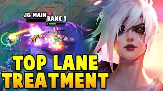 Rank 1 Challenger Riven Punishes Jungle Main in The Top Lane