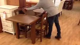 Oferta: Comedor conjunto de mesa madera extensible y cuatro sillas