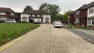 Warren Court Grange Hill IG7