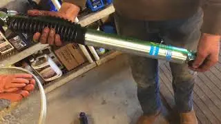 2ND GEN DODGE: REAR SHOCK INSTALLATION: BILSTEIN 5100s