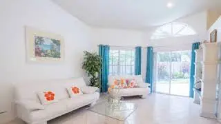 Embassy Lakes