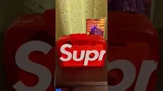Cassette player supreme #supreme #cassette #unboxing #testing #inflames #sound