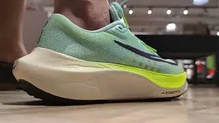 Nike Zoom Fly 5
